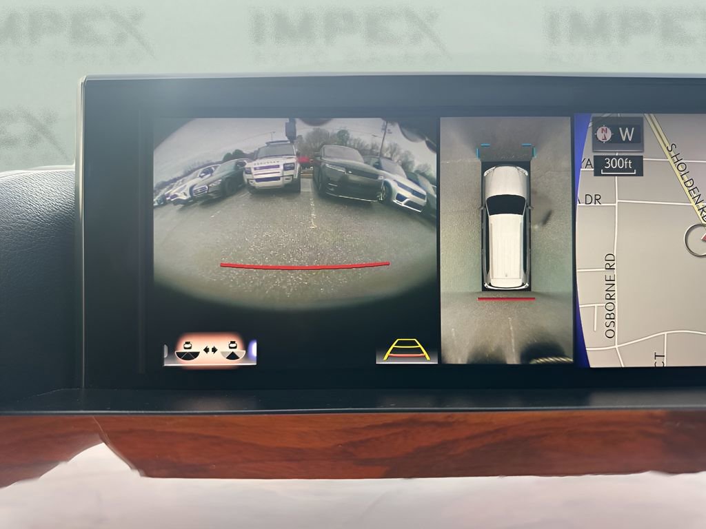 Used 2016 Lexus LX 570 4WD image 23