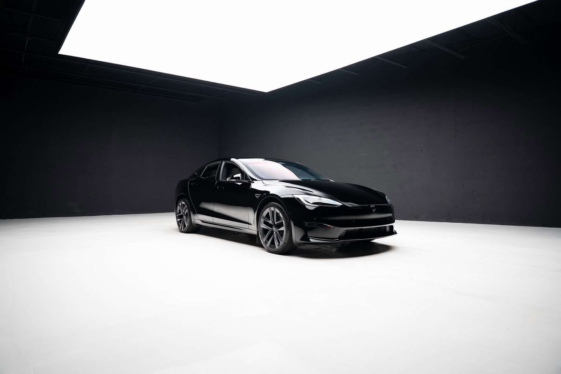 Used 2022 Tesla Model S Plaid image 77