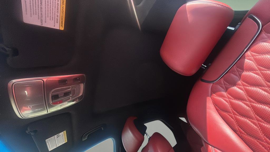 Used 2025 Genesis GV70 3.5T Sport w/ Sport Advanced Package AWD/4WD image 12