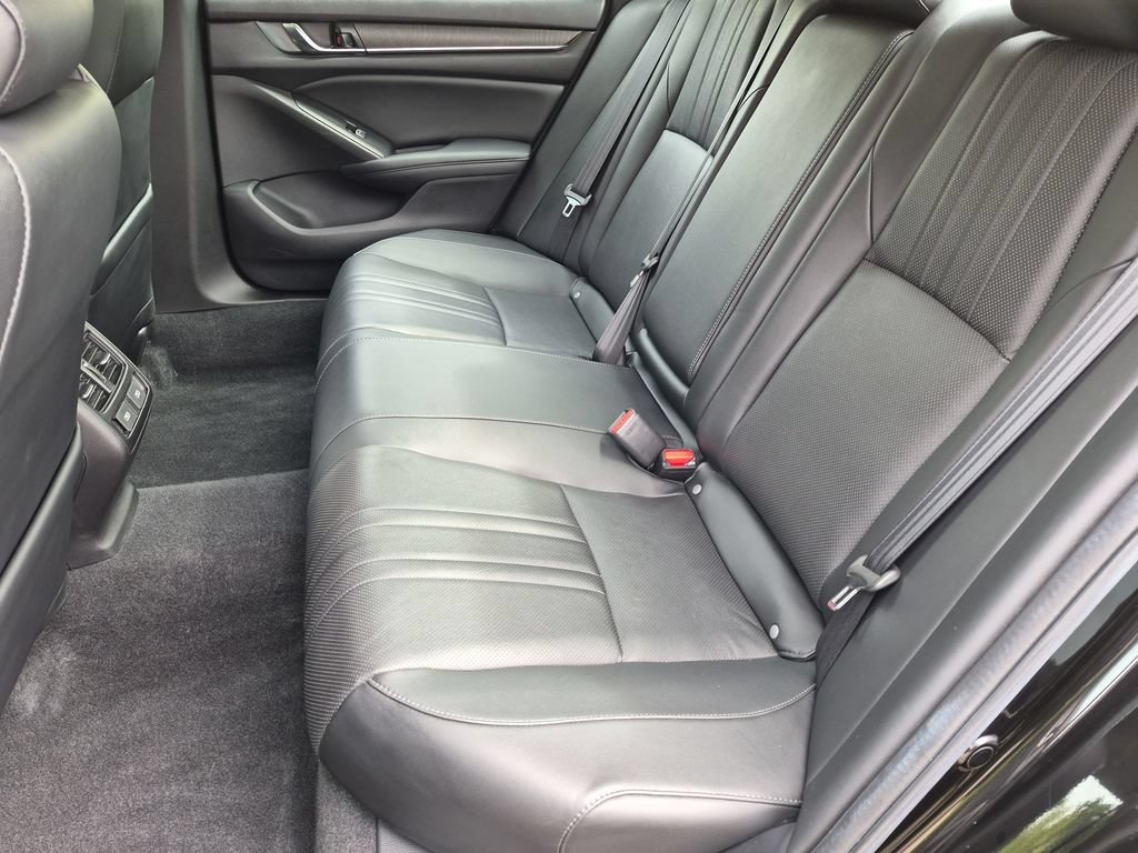 Used 2021 Honda Accord EX-L image 27