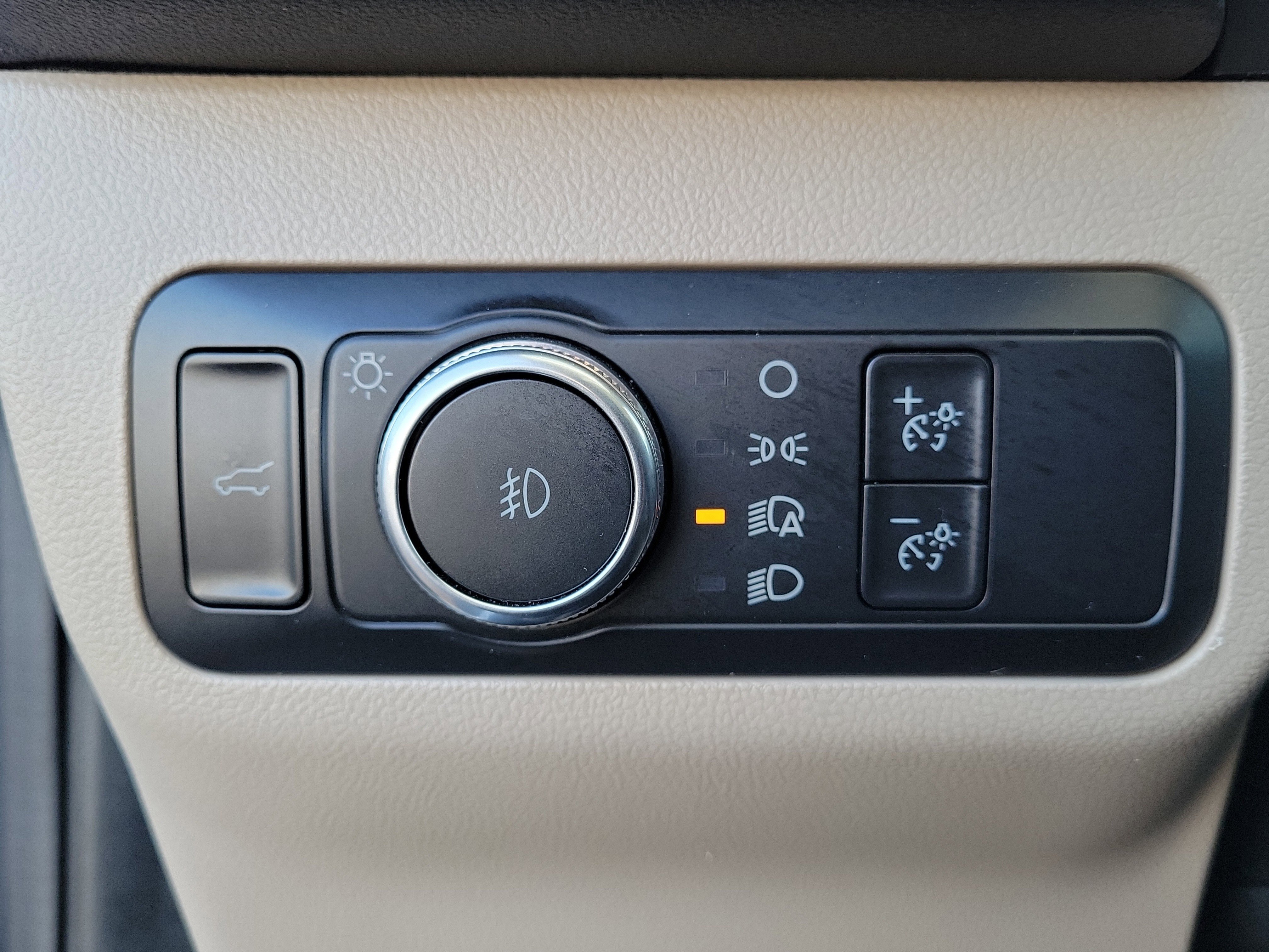 Certified 2022 Ford Escape SEL w/ Technology Package image 21