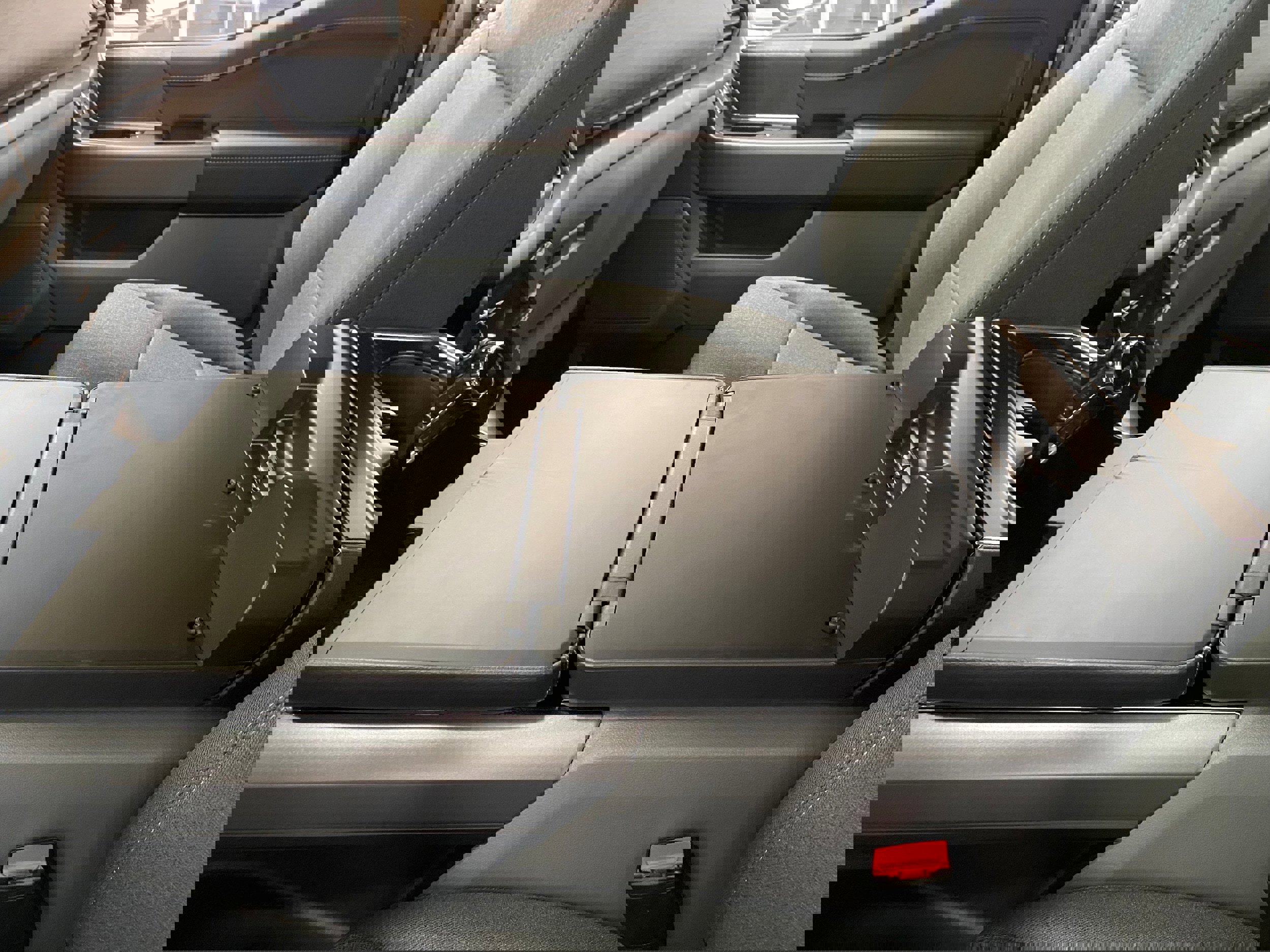 New 2025 Ford F150 XLT w/ Equipment Group 303A High image 25