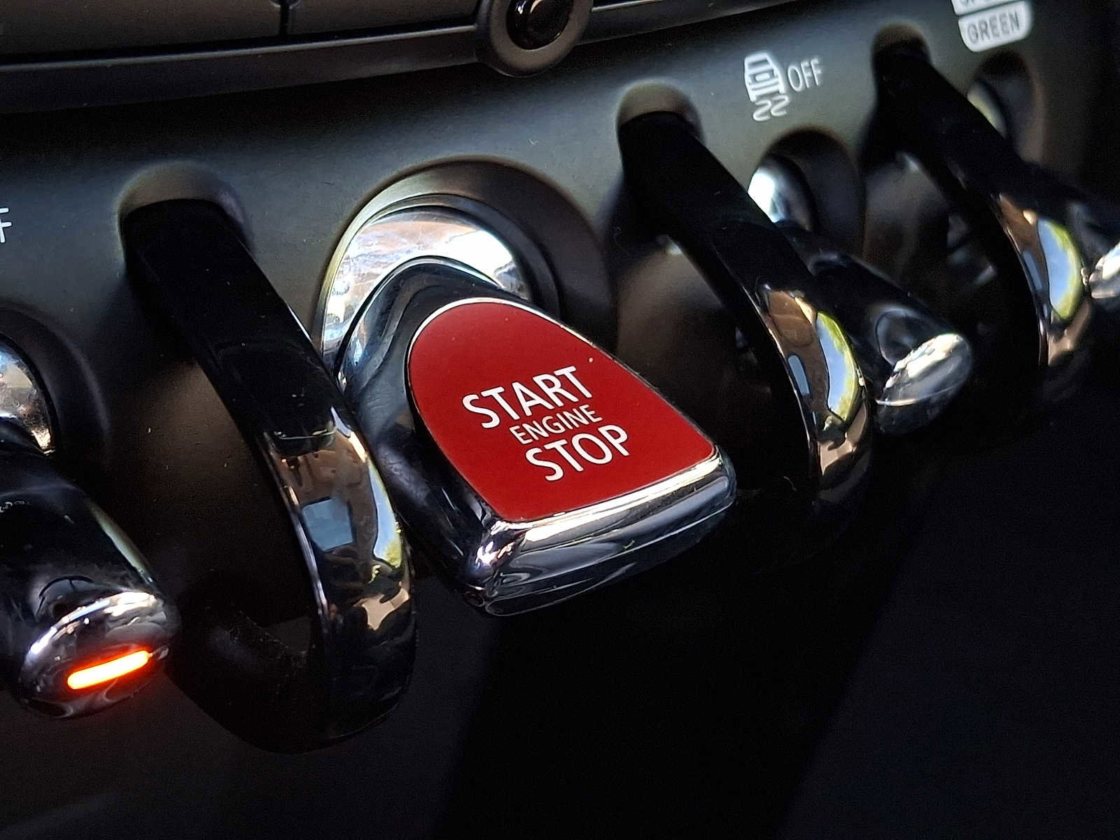 Used 2020 MINI Cooper S w/ Storage Package FWD image 21