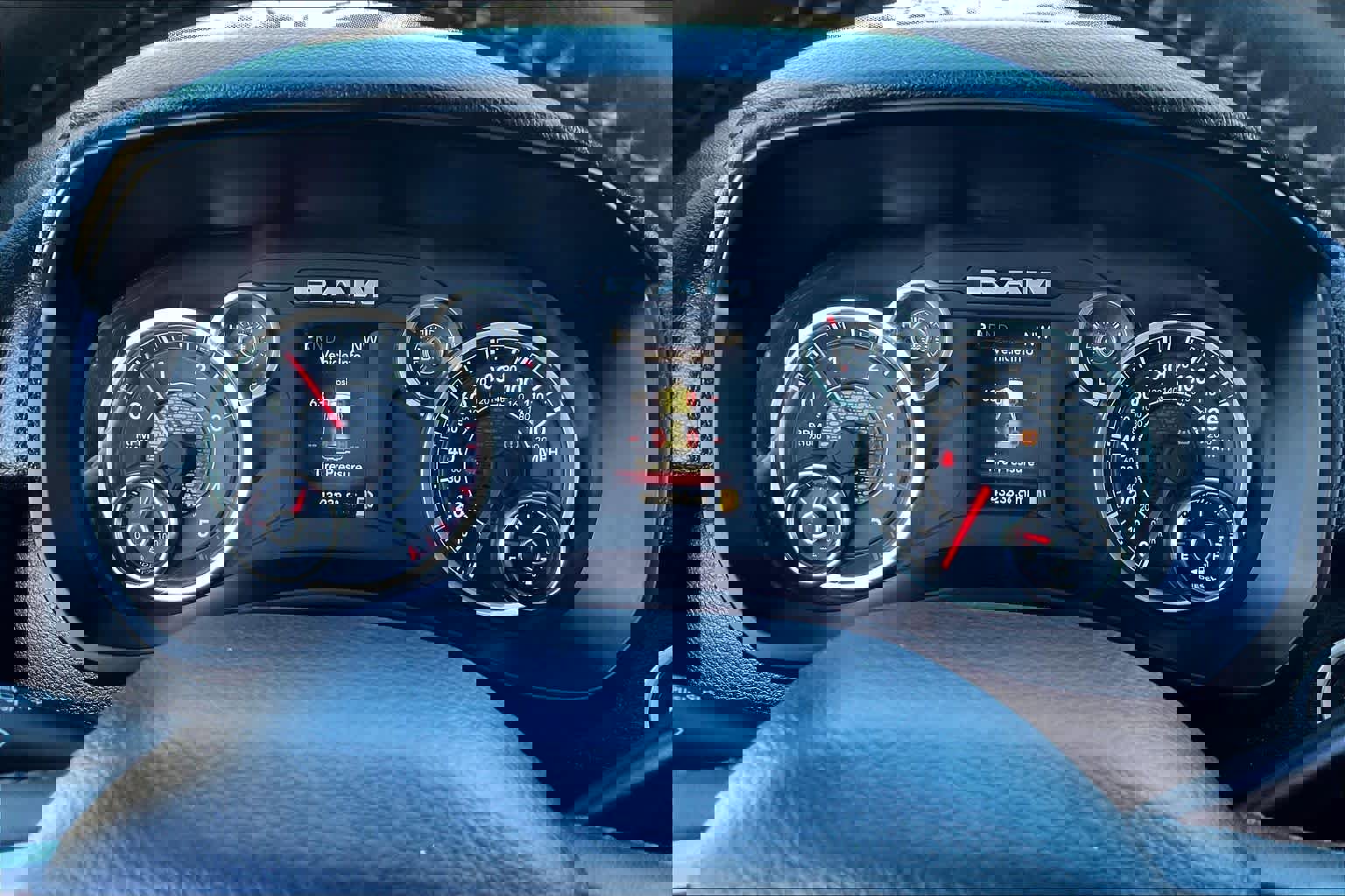 Used 2024 RAM 2500 Big Horn w/ Off Road Package image 25