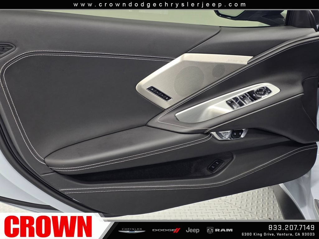 Used 2024 Chevrolet Corvette Stingray Premium Conv w/ Z51 Performance Package RWD image 16