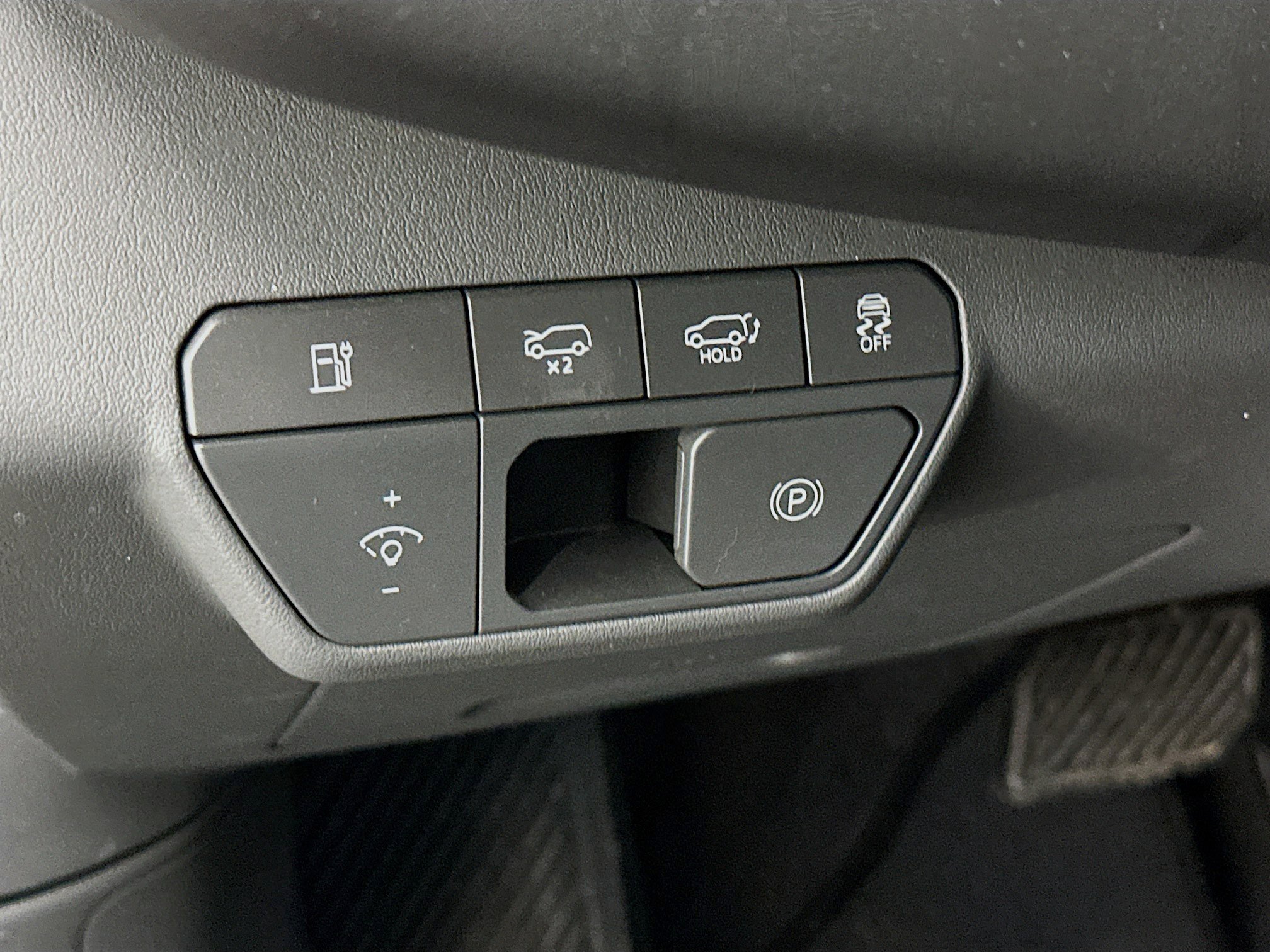 Used 2024 Kia EV9 Wind image 17