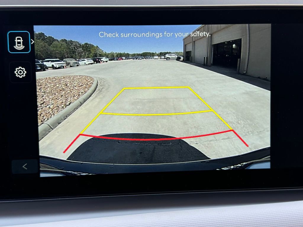 New 2025 Hyundai Tucson SEL FWD image 3