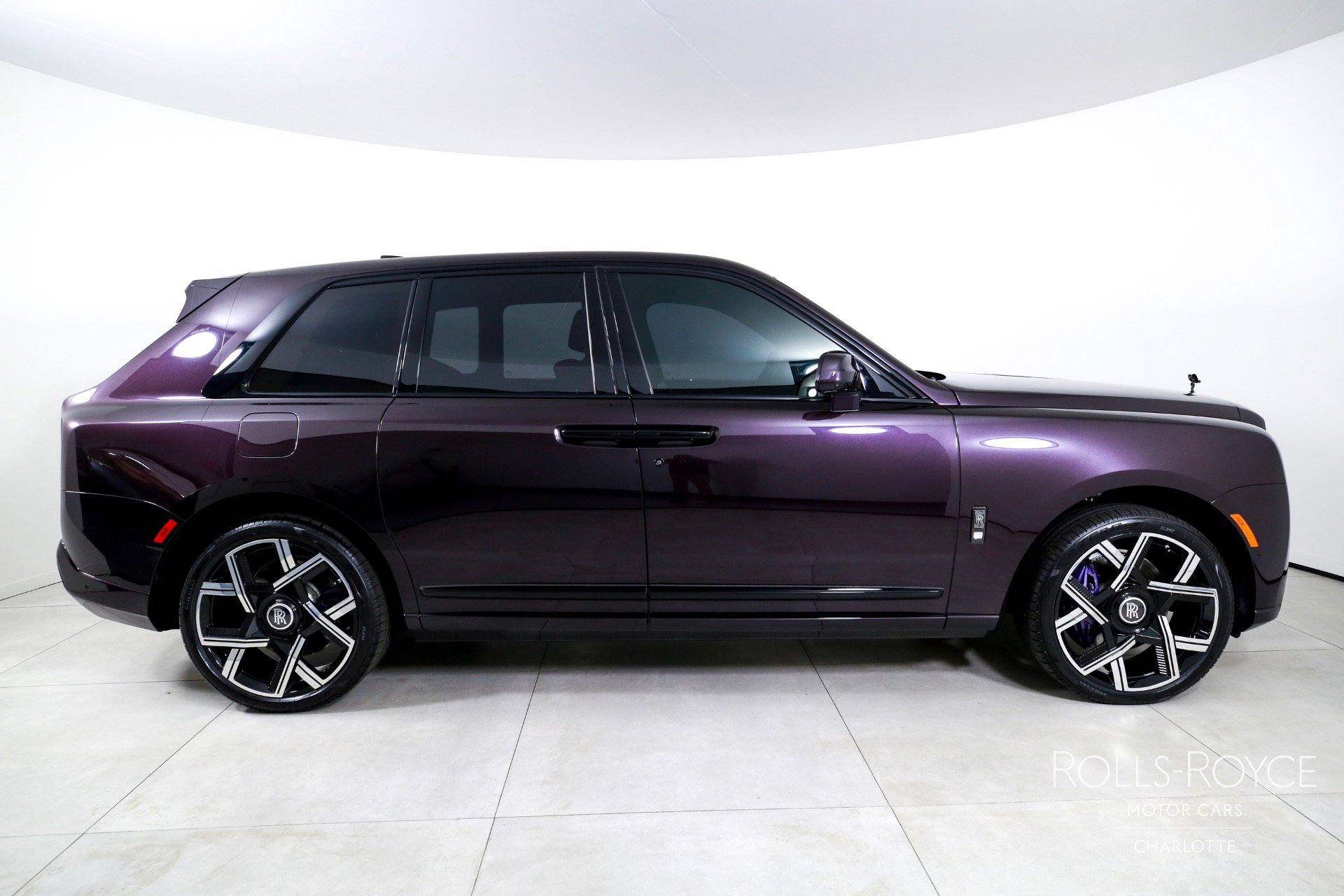 Certified 2025 Rolls-Royce Cullinan Black Badge image 10