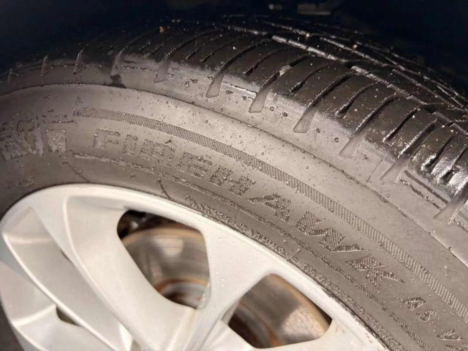 Used 2020 Ford Fusion SE image 33