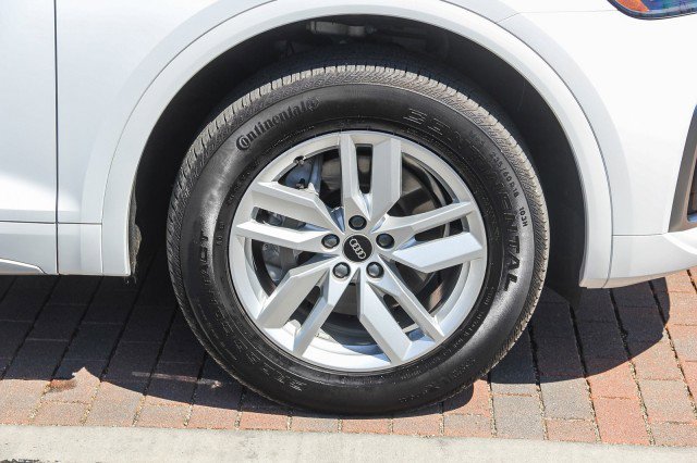 Certified 2023 Audi Q5 2.0T Premium image 9