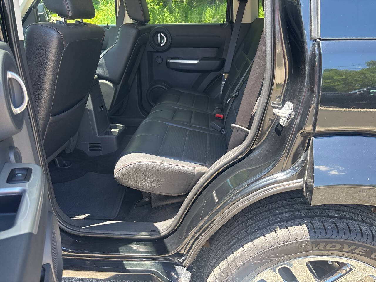 Used 2007 Dodge Nitro R/T AWD/4WD image 21