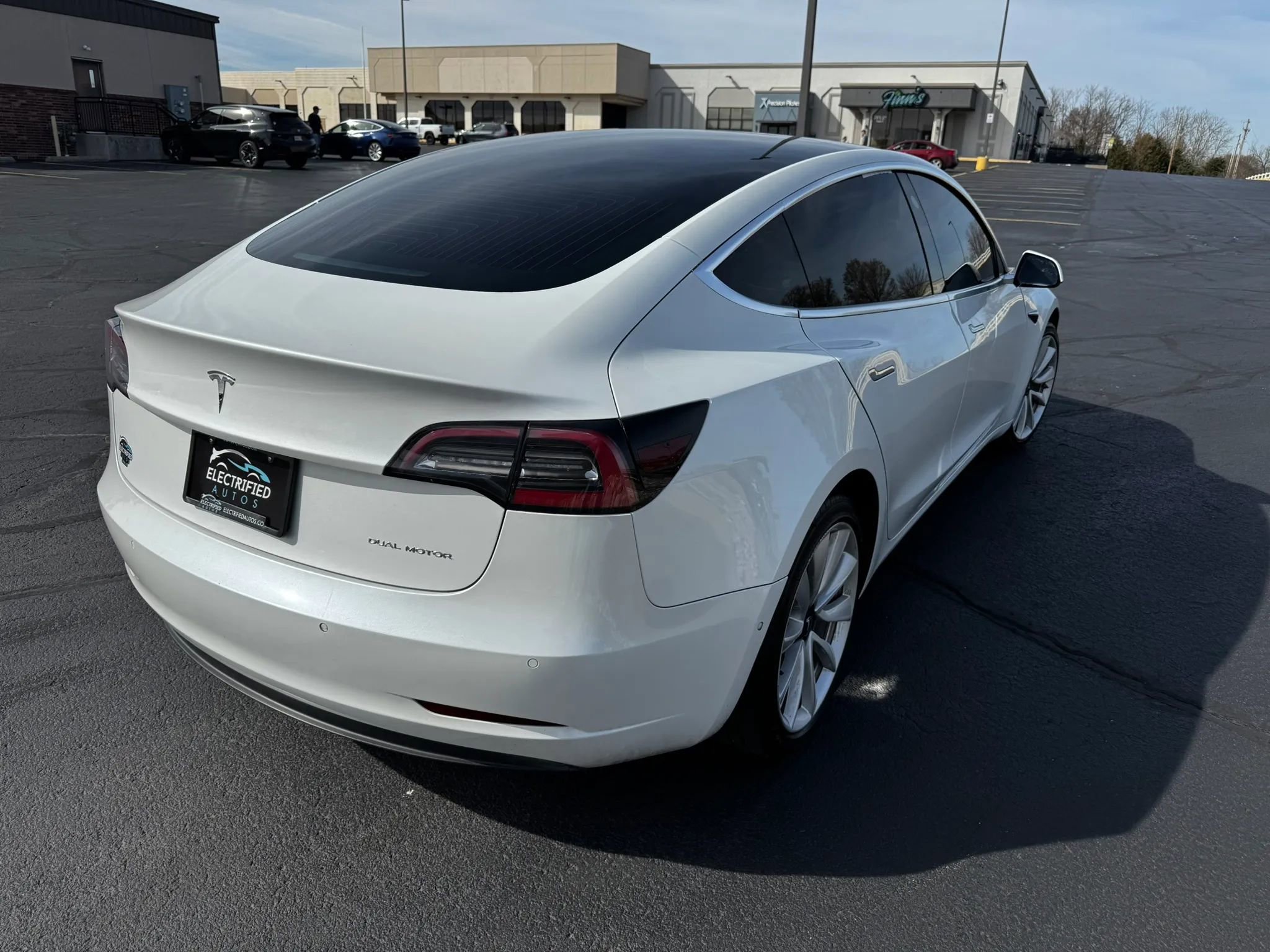 Used 2019 Tesla Model 3 Long Range image 3