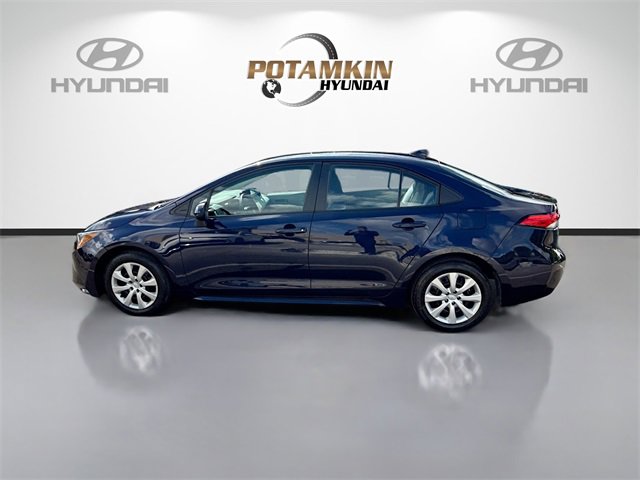 Used 2023 Toyota Corolla LE image 8