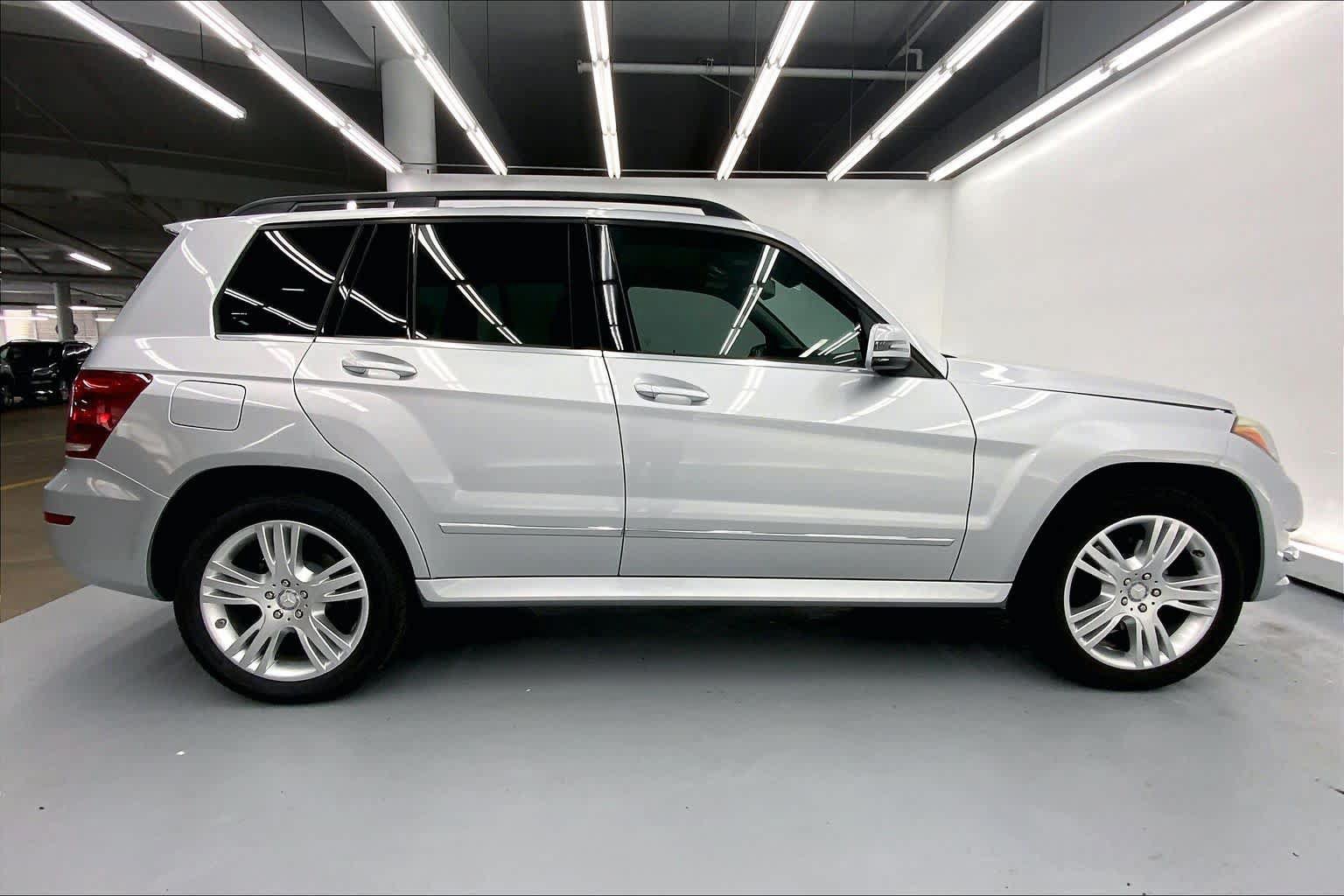 Used 2014 Mercedes-Benz GLK 350 2WD image 5