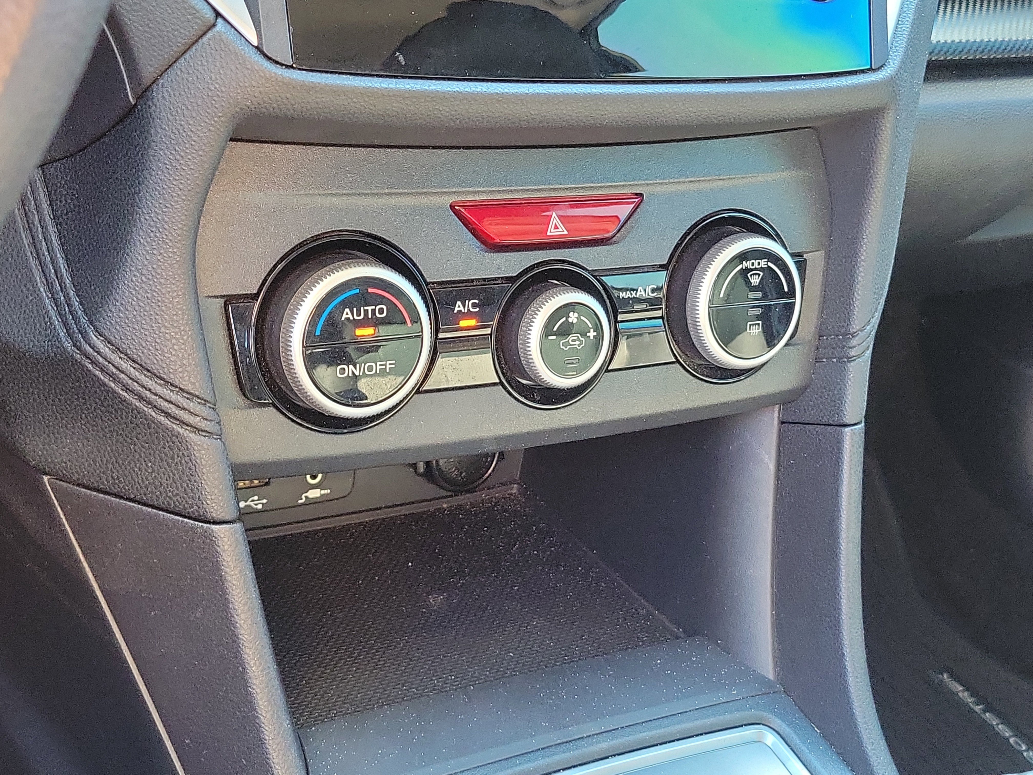 Certified 2023 Subaru Crosstrek 2.0i image 30