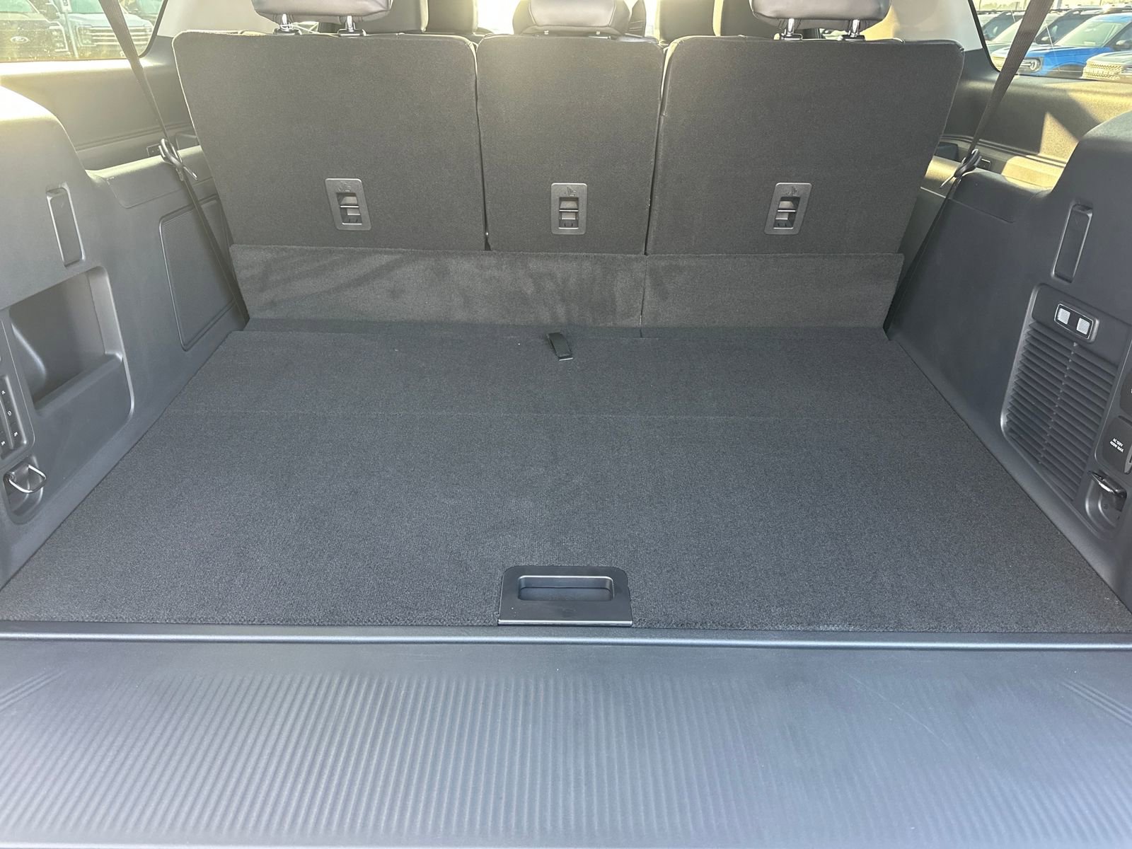 New 2025 Ford Expedition Max Platinum w/ Driver's Package image 23