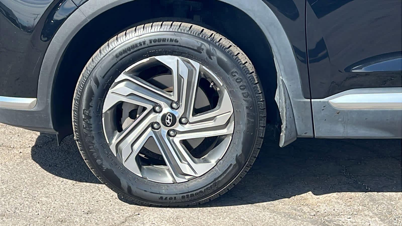 Used 2021 Hyundai Santa Fe SEL w/ Convenience + Premium Package image 9