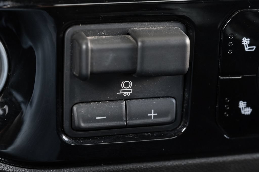 Used 2023 Chevrolet Silverado 1500 LT w/ Safety Package RWD image 31