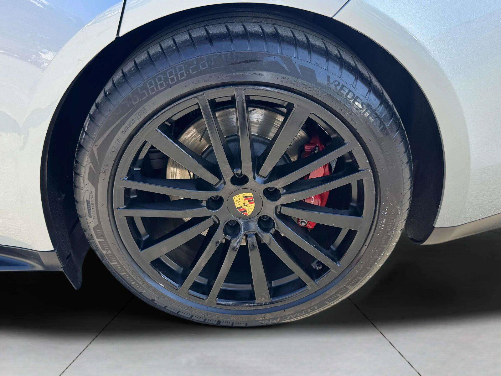 Used 2020 Porsche Panamera GTS AWD/4WD image 55