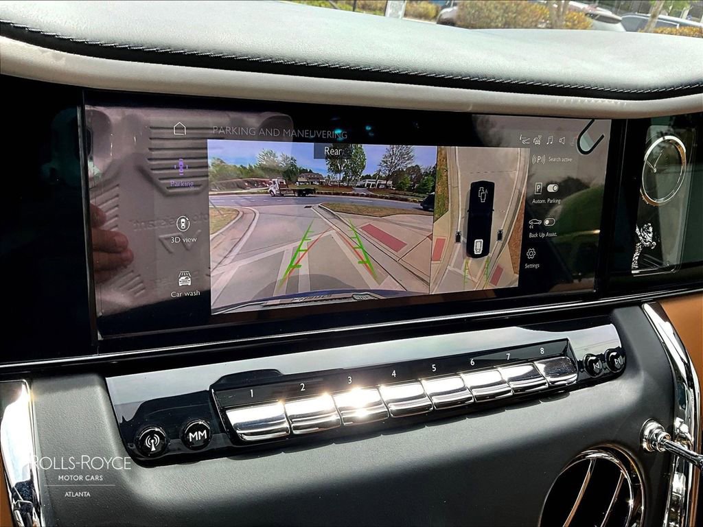 Certified 2026 Rolls-Royce Cullinan image 18