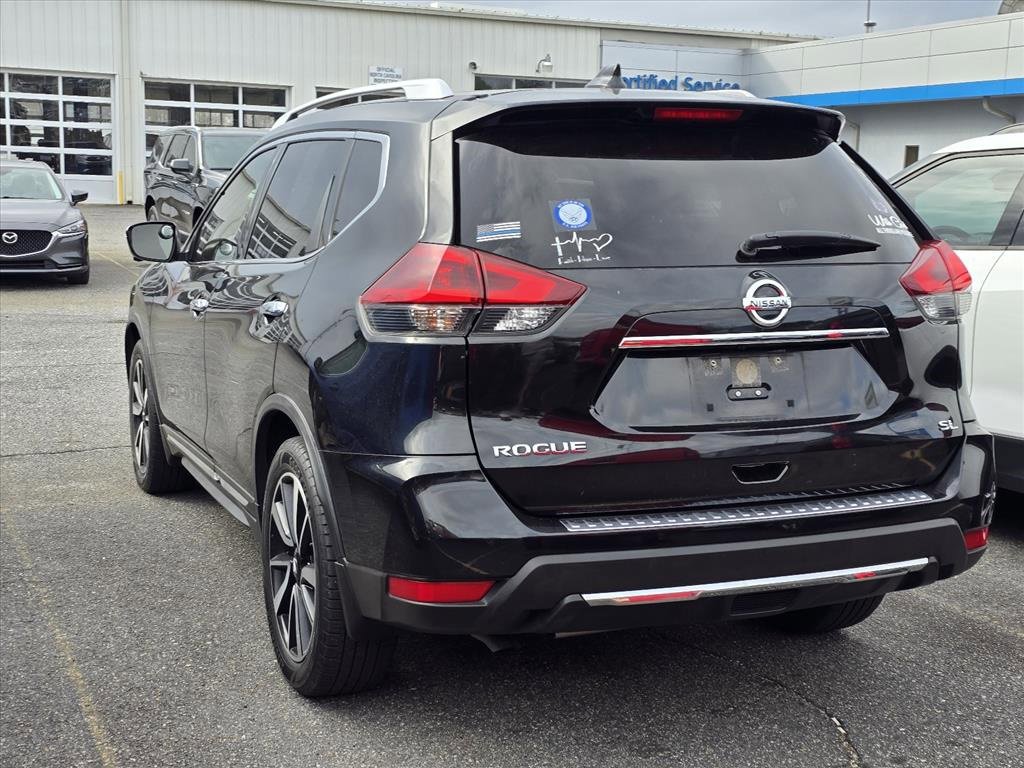 Used 2018 Nissan Rogue SL w/ Premium Package image 8