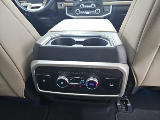 Used 2023 Ford Expedition Limited image 19