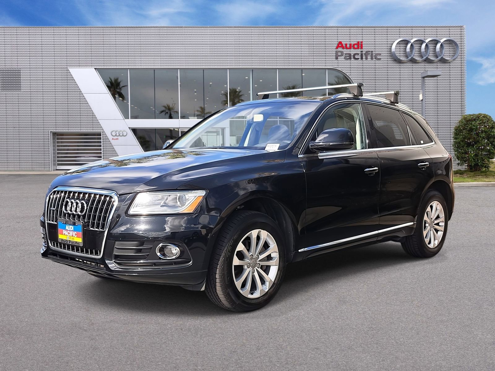 Used 2017 Audi Q5 2.0T Premium image 1