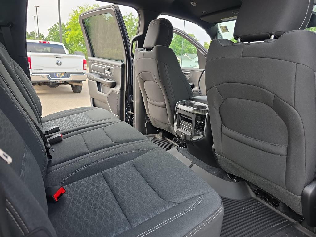 New 2026 RAM 1500 Big Horn AWD/4WD image 11