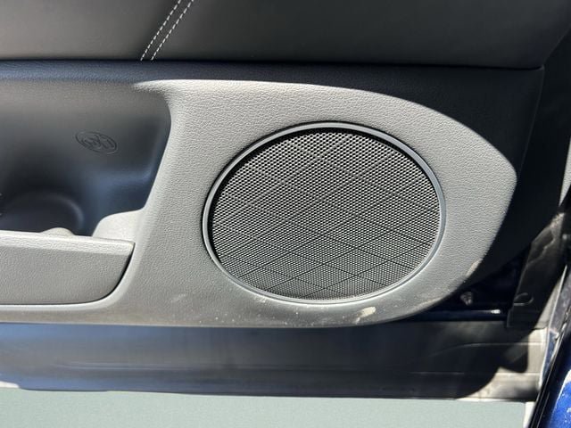 New 2026 Genesis GV80 2.5T RWD image 22