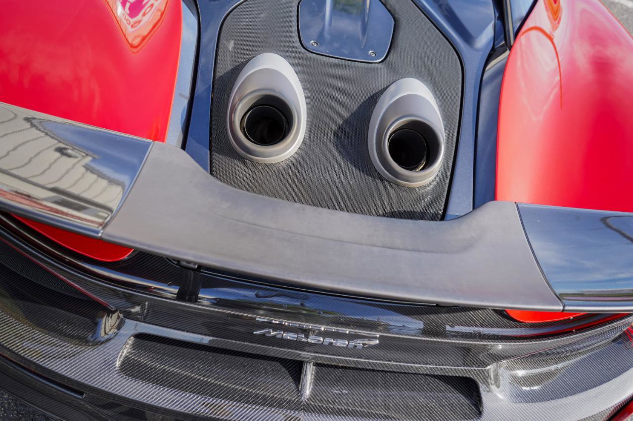 Used 2019 McLaren 600LT image 8