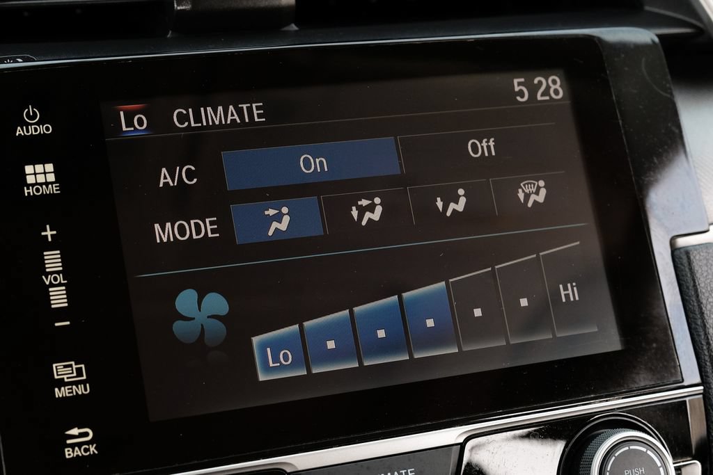 Used 2018 Honda Civic EX image 36