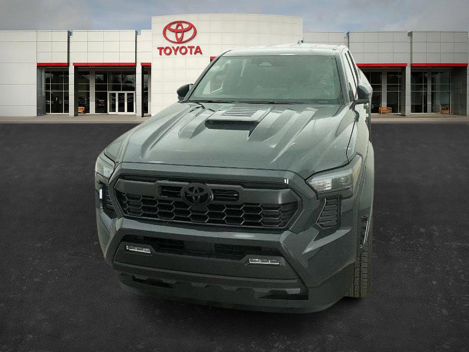 New 2026 Toyota Tacoma TRD Sport image 2