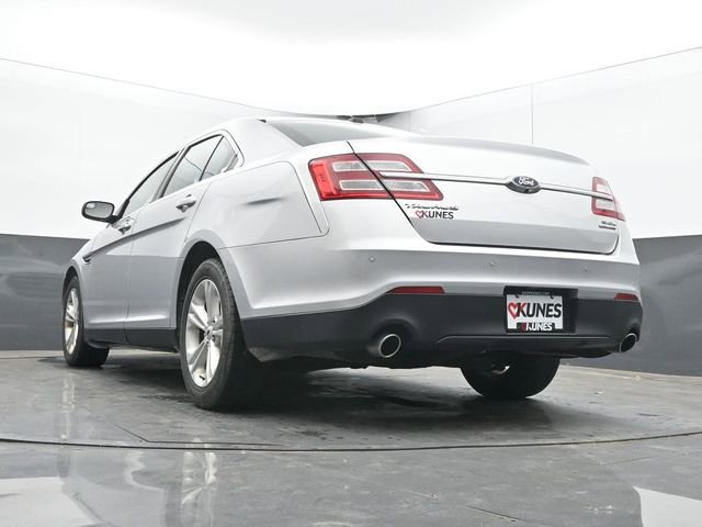 Used 2016 Ford Taurus SEL w/ Equipment Group 201A FWD image 28