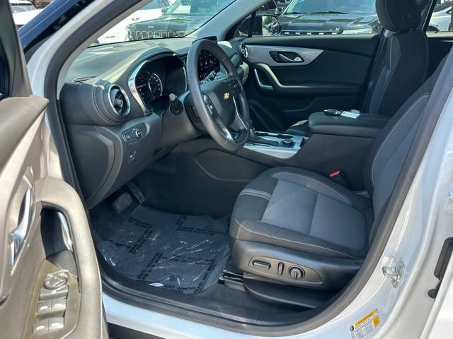Used 2023 Chevrolet Blazer LT w/ Convenience Package FWD image 26