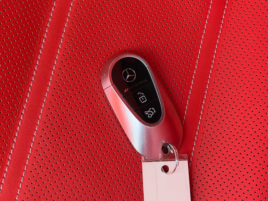 Used 2024 Mercedes-Benz AMG GT 63 image 35