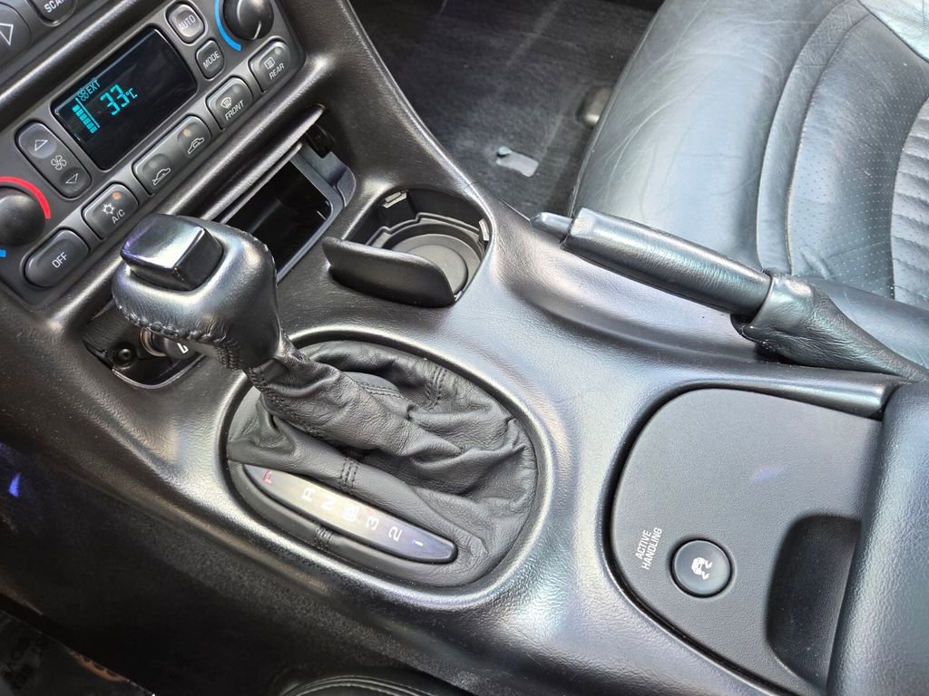 Used 1999 Chevrolet Corvette Coupe w/ Memory Pkg RWD image 25