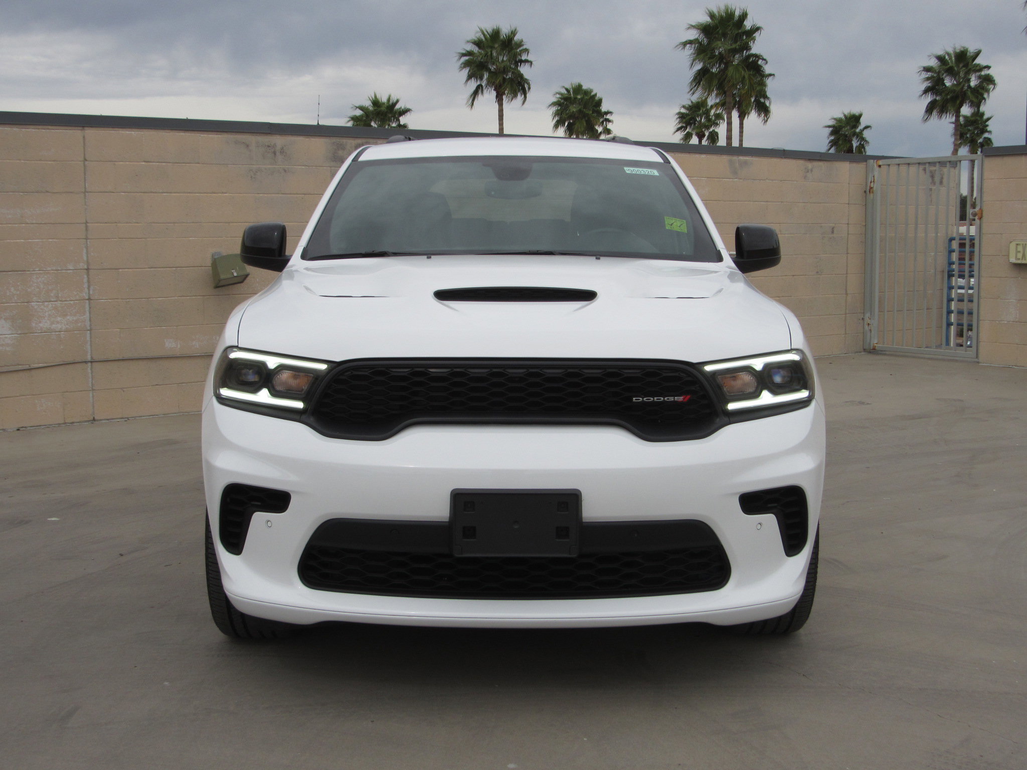 Used 2025 Dodge Durango R/T w/ Blacktop Package image 3