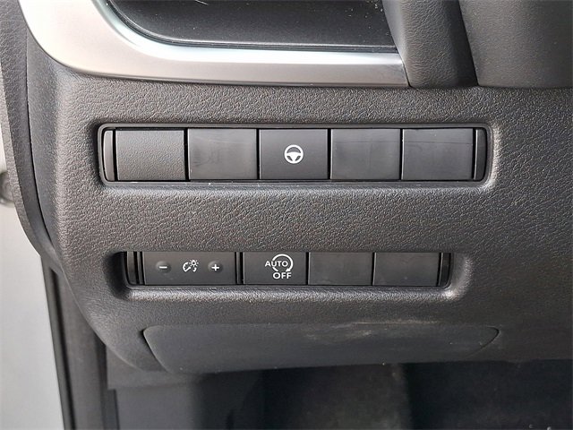 Used 2023 Nissan Rogue SV image 24