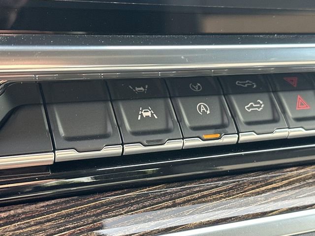 New 2026 GMC Sierra 1500 Elevation w/ LPO, Elevation Black Package image 18