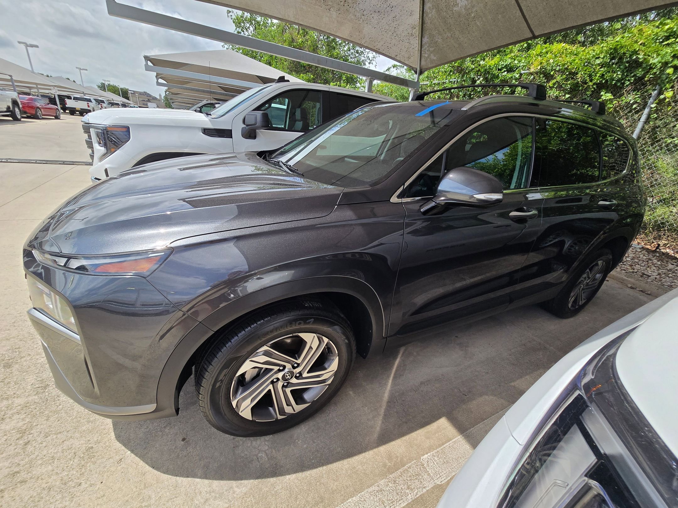 Used 2023 Hyundai Santa Fe SEL FWD image 5