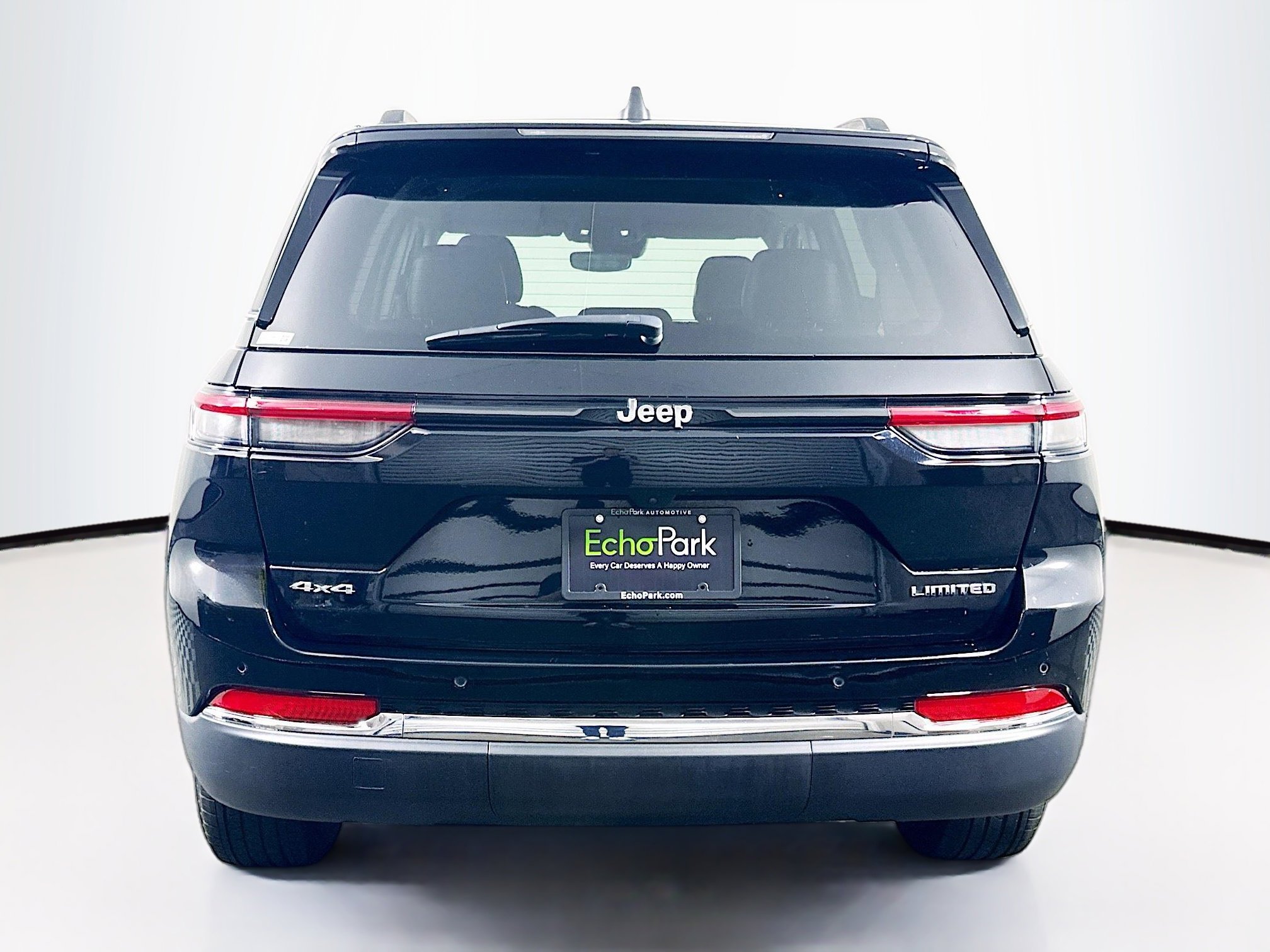 Used 2023 Jeep Grand Cherokee Limited image 7