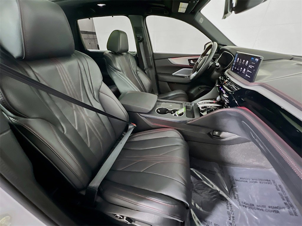 Used 2025 Acura MDX A-Spec image 28