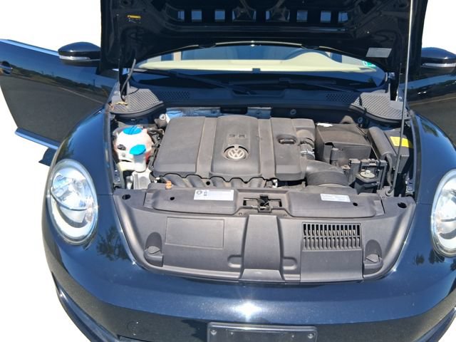 Used 2013 Volkswagen Beetle 2.5 FWD image 20