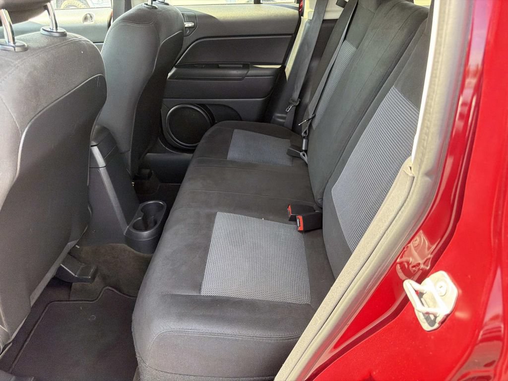 Used 2016 Jeep Patriot Sport w/ Power Value Group AWD/4WD image 15