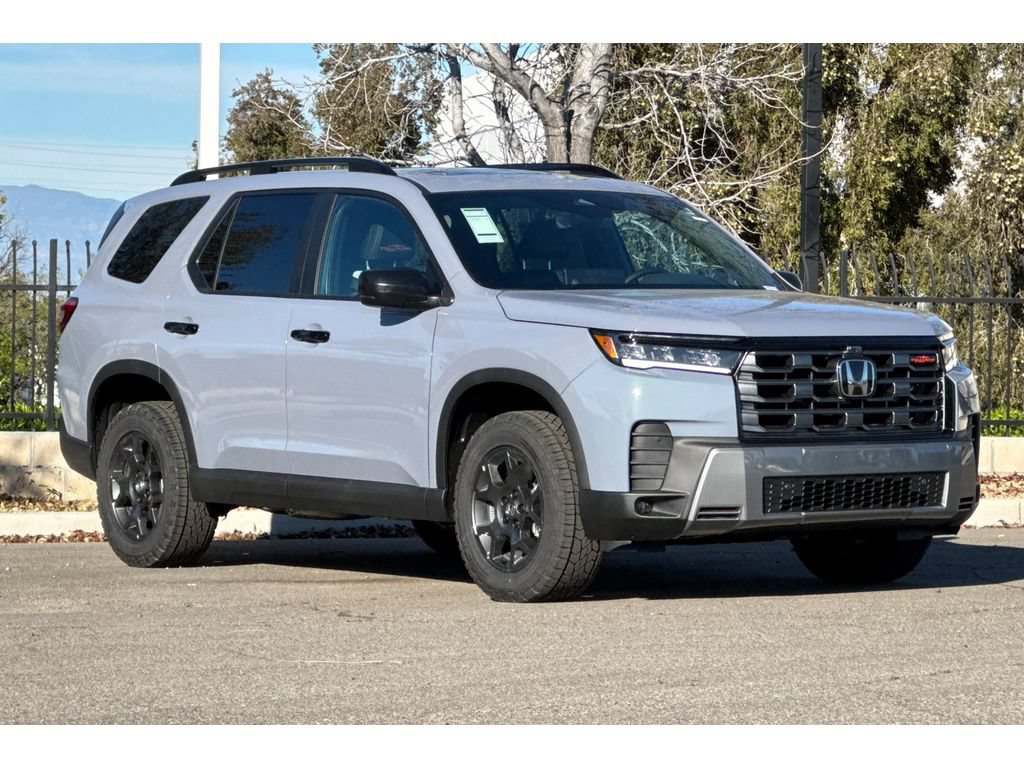 New 2026 Honda Pilot TrailSport image 2