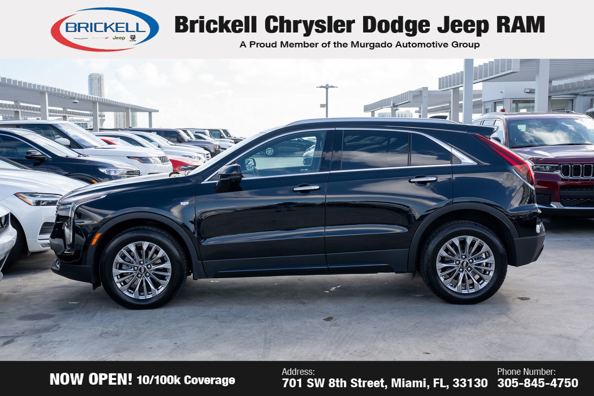 Used 2025 Cadillac XT4 Premium Luxury image 8