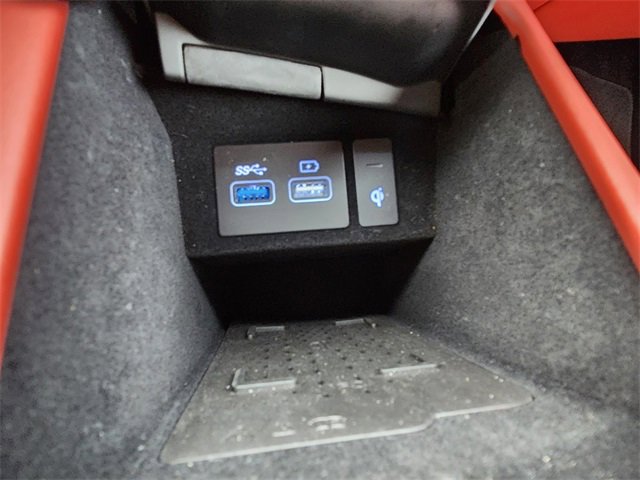 Used 2025 Genesis GV70 3.5T Sport w/ Sport Advanced Package image 16