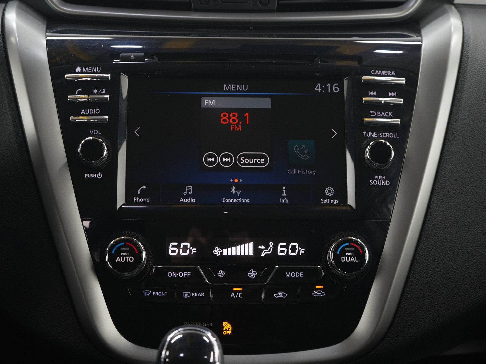 Used 2020 Nissan Murano SV AWD/4WD image 17