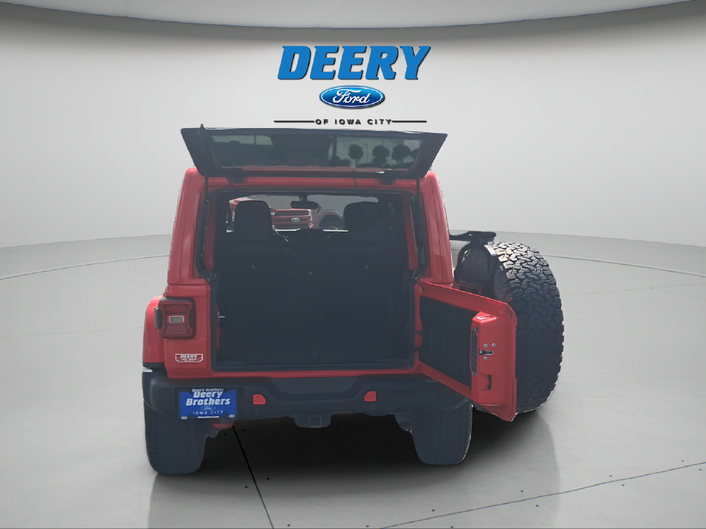 Used 2018 Jeep Wrangler Unlimited Rubicon w/ Dual Top Group AWD/4WD image 10