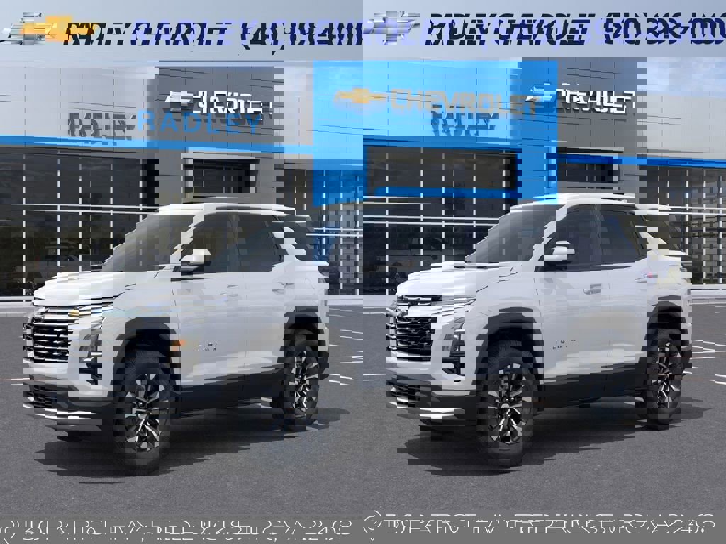 New 2026 Chevrolet Equinox LT w/ Convenience Package II image 2